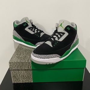 Jordan Retro 3 Pine Green